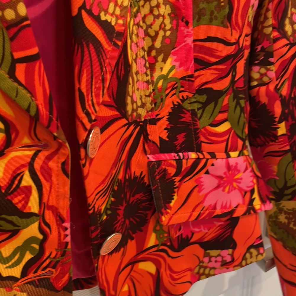Dolce & Gabbana D&G Vintage Neon Orange and Pink Floral Blazer Summer Spring - Picture 16 of 16